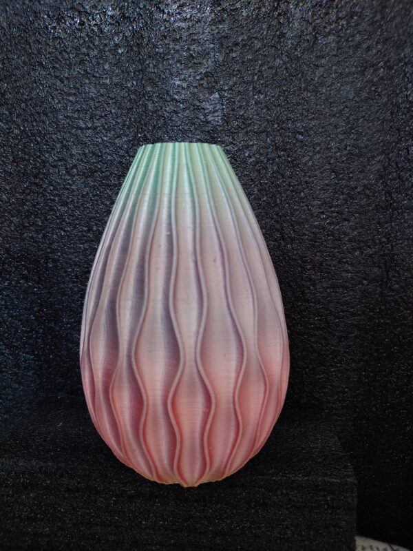 creopop 3d rainbow vase image