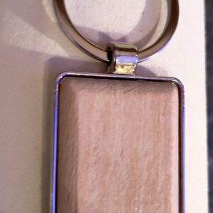 creopop.co.uk beechwood oblong shaped keychain image