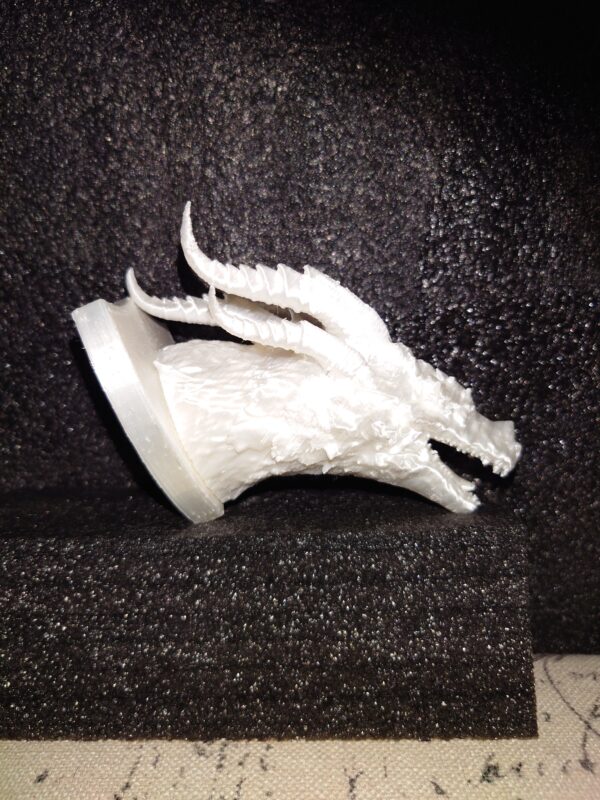 www.creopop.co.uk un-painted 3d printed Dragon head image