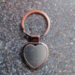 www.creopop.co.uk stainless steel framed heart key chain image