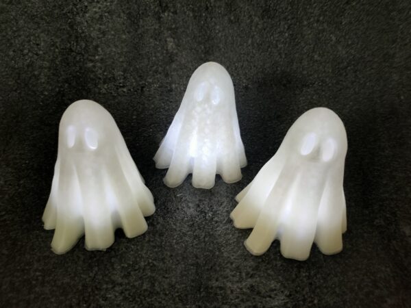 www.creopop.co.uk LED lit halloween ghosts image