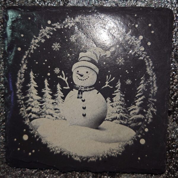 www.creopop.co.uk snowman on natural slate coaster image